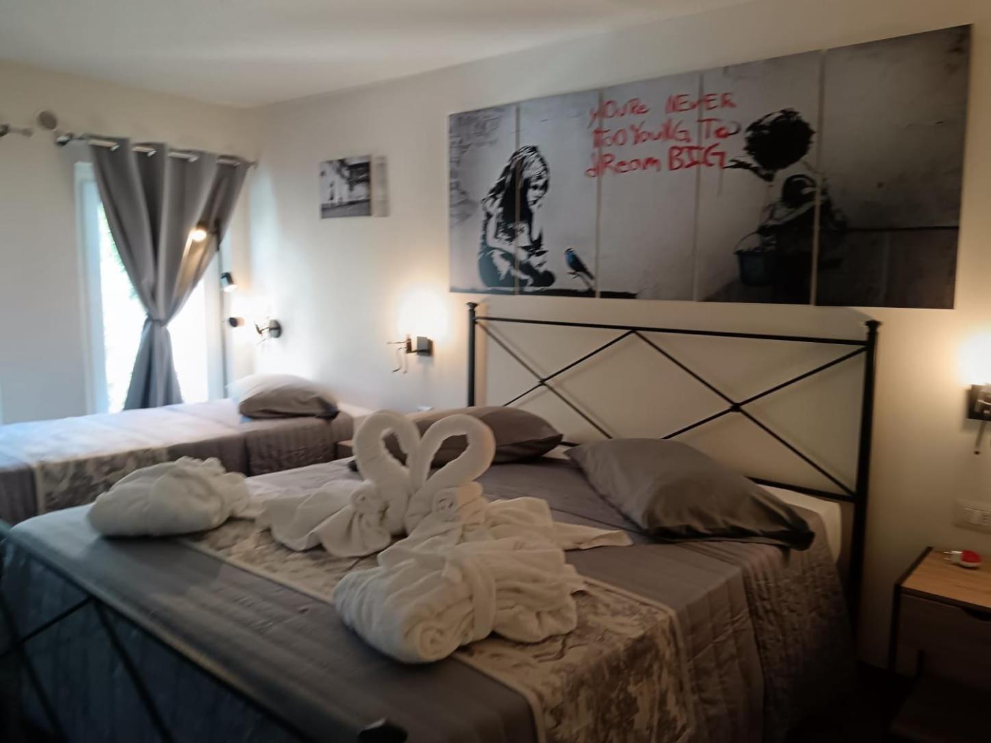 Exclusive Loft Degli Artisti Lägenhet Florens Exteriör bild